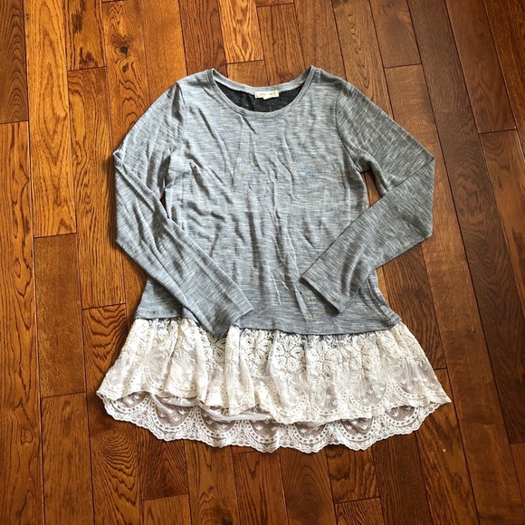 Long Sleeve T-Shirt with Lace Bottom - Picture 2 of 3